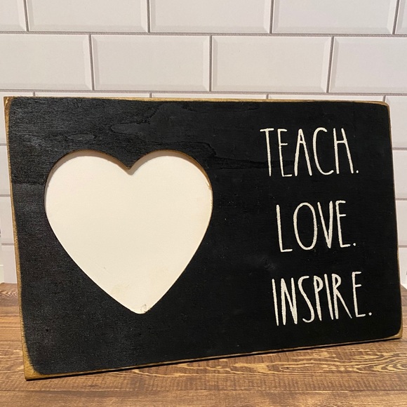 Handmade rustic Rae Dunn Inspired photo holder - Picture 2 of 3